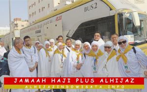Tata Cara Niat Mandi Ihram Umrah & Haji Dilengkapi Adab Berihram-2